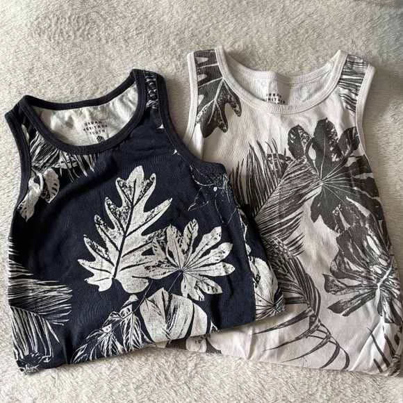 2 Boy Tank tops - Urban Heritage Youth - Picture 1 of 7